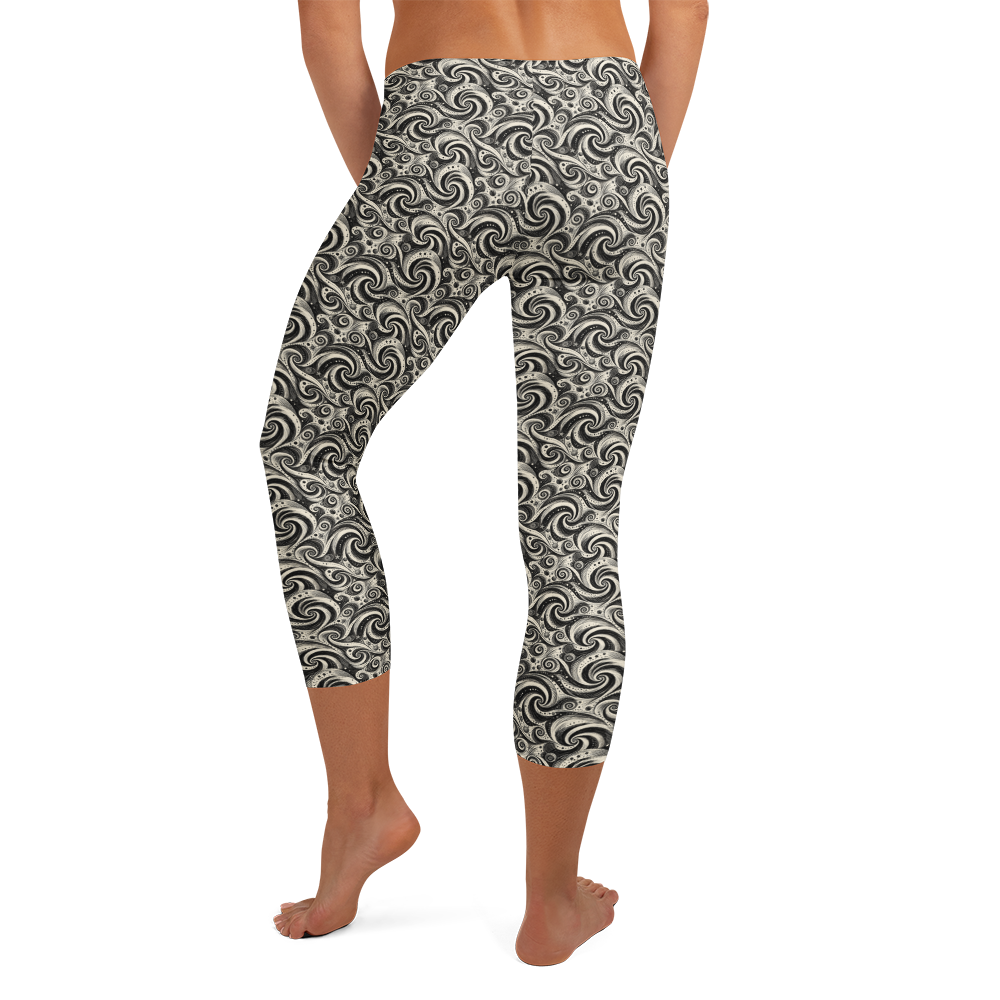 Infinite Spiral Capri Leggings - Hypnotic Monochrome Vortex alternate view