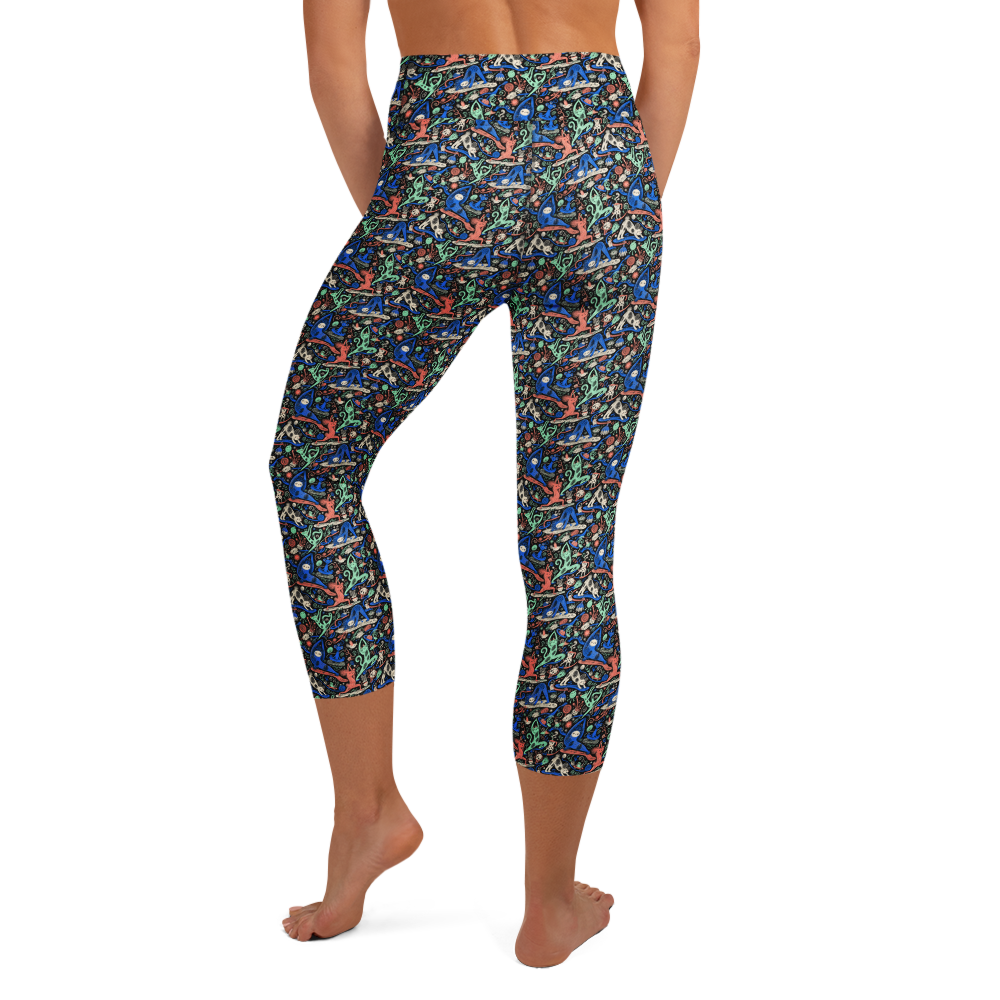Cute Doodles Yoga Capri Leggings with Playful Artwork alternate view