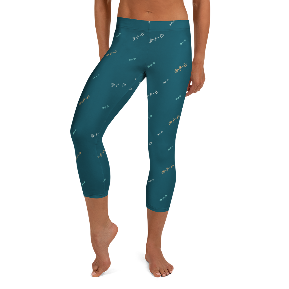 Small Cupid Arrow Valentines Capri Leggings Front