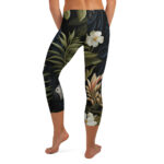 Tropical Canopy Yoga Leggings - Scribble Parrots