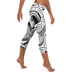 Rhythmic Expressions Capri Leggings - Vinyl Vibes - Image 4