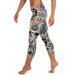 Whimsical Geometric Cool Doodles Capri Leggings - Image 3