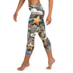 Whimsical Geometric Cool Doodles Capri Leggings - Image 3