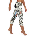 Whimsical Geometric Cool Doodles Capri Leggings - Image 4